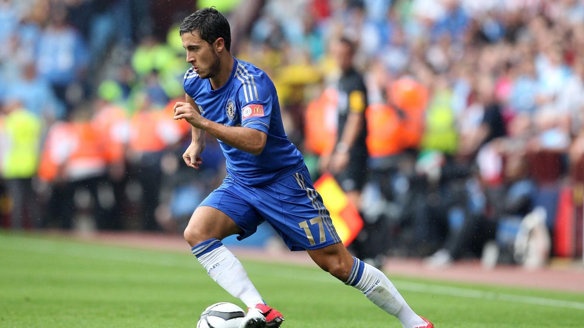 “马科斯·梅特罗的精准防守和突破能力,成就美洲狮队的未来核心”